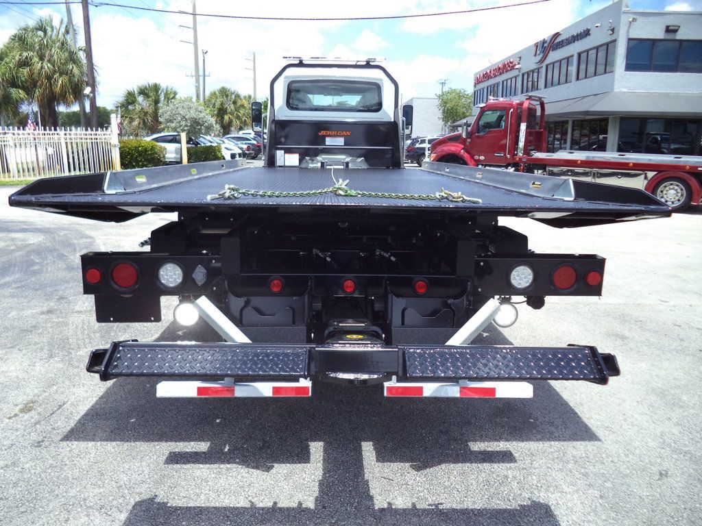 2026 International MV607 Crew Cab w/ 22' JerrDan Shark 6 Ton Low Pro Wide Rollback - 23020987 - 43