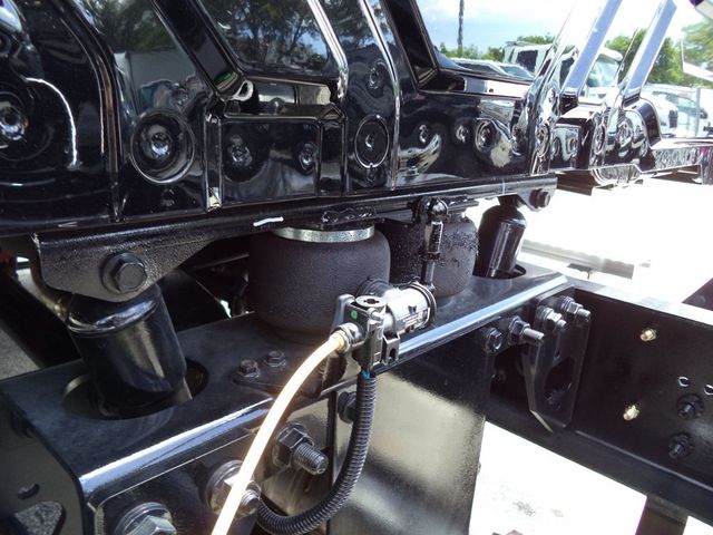 2026 International MV607 Crew Cab w/ 22' JerrDan Shark 6 Ton Low Pro Wide Rollback - 23041000 - 23