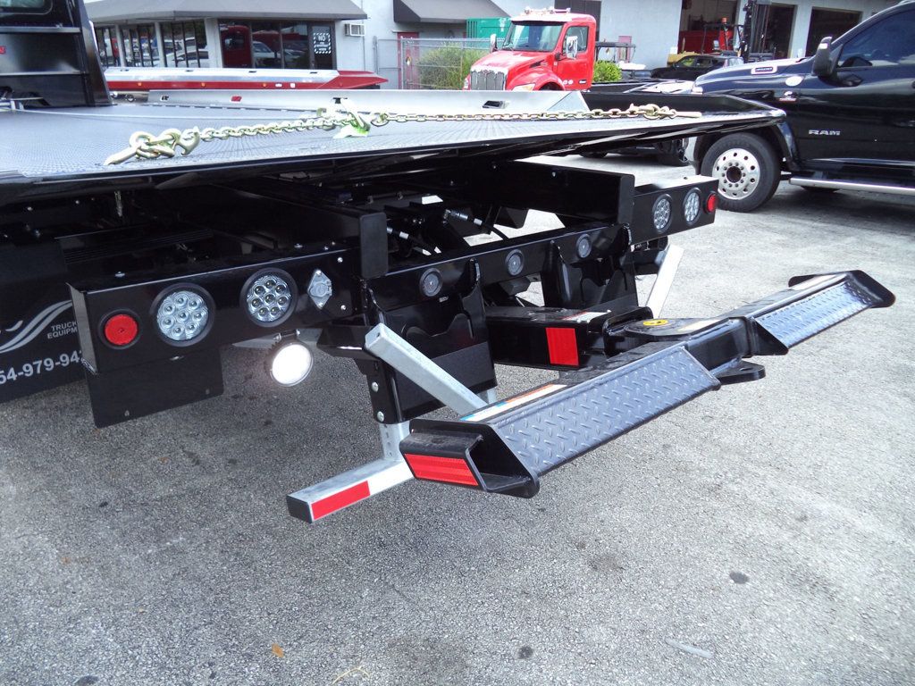 2026 International MV607 Crew Cab w/ 22' JerrDan Shark 6 Ton Low Pro Wide Rollback - 23041000 - 34