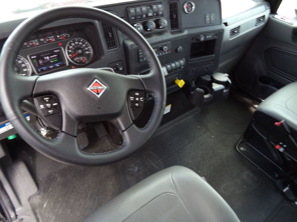 2026 International MV607 Crew Cab w/ 22' JerrDan Shark 6 Ton Low Pro Wide Rollback - 23041000 - 42