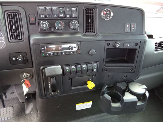 2026 International MV607 Crew Cab w/ 22' JerrDan Shark 6 Ton Low Pro Wide Rollback - 23041000 - 43
