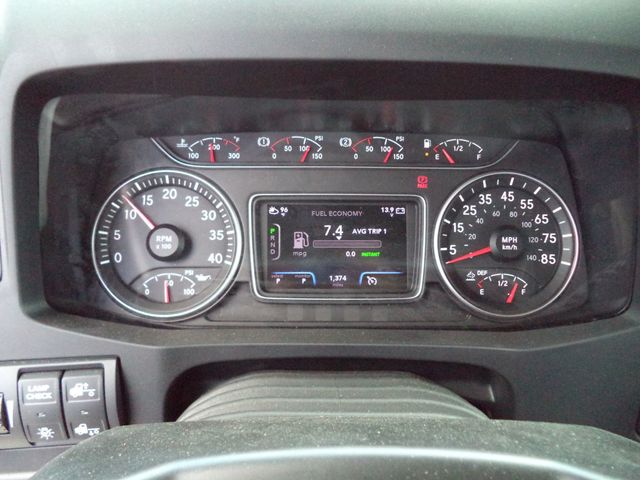 2026 International MV607 Crew Cab w/ 22' JerrDan Shark 6 Ton Low Pro Wide Rollback - 23041000 - 44