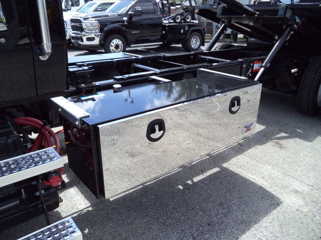 2026 International MV607 Crew Cab w/ 22' JerrDan Shark 6 Ton Low Pro Wide Rollbackback - 23041000 - 21