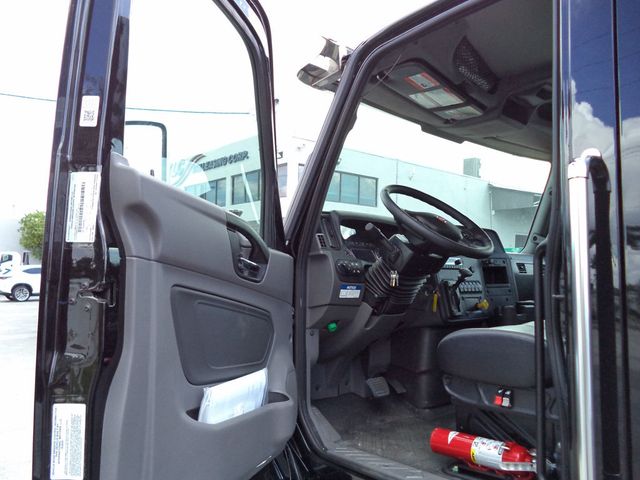 2026 International MV607 Crew Cab w/ 22' JerrDan Shark 6 Ton Low Pro Wide Rollbackback - 23041000 - 40