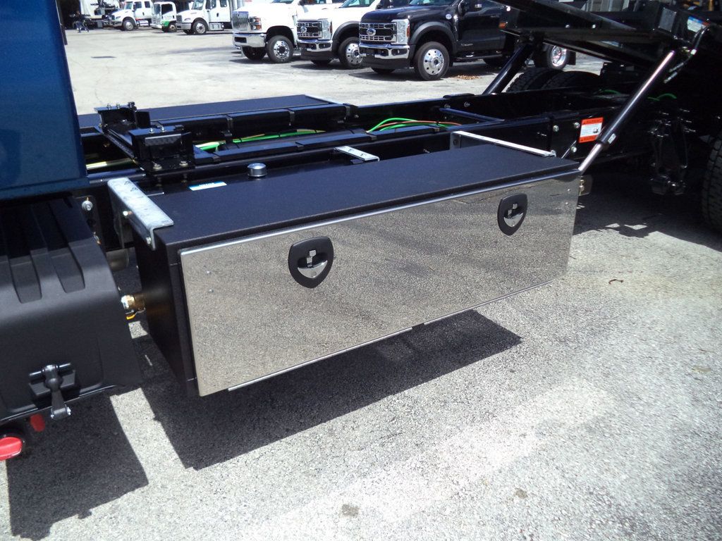 2026 International MV607 Extended Cab w/ 22' JerrDan Car Carrier 6 Ton Low Pro Wide Rollback - 22872045 - 23