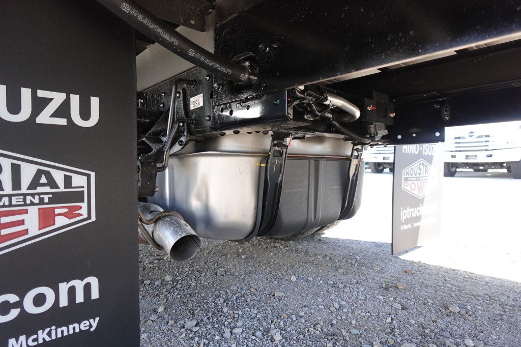 2026 Isuzu NPR  - 22941989 - 28