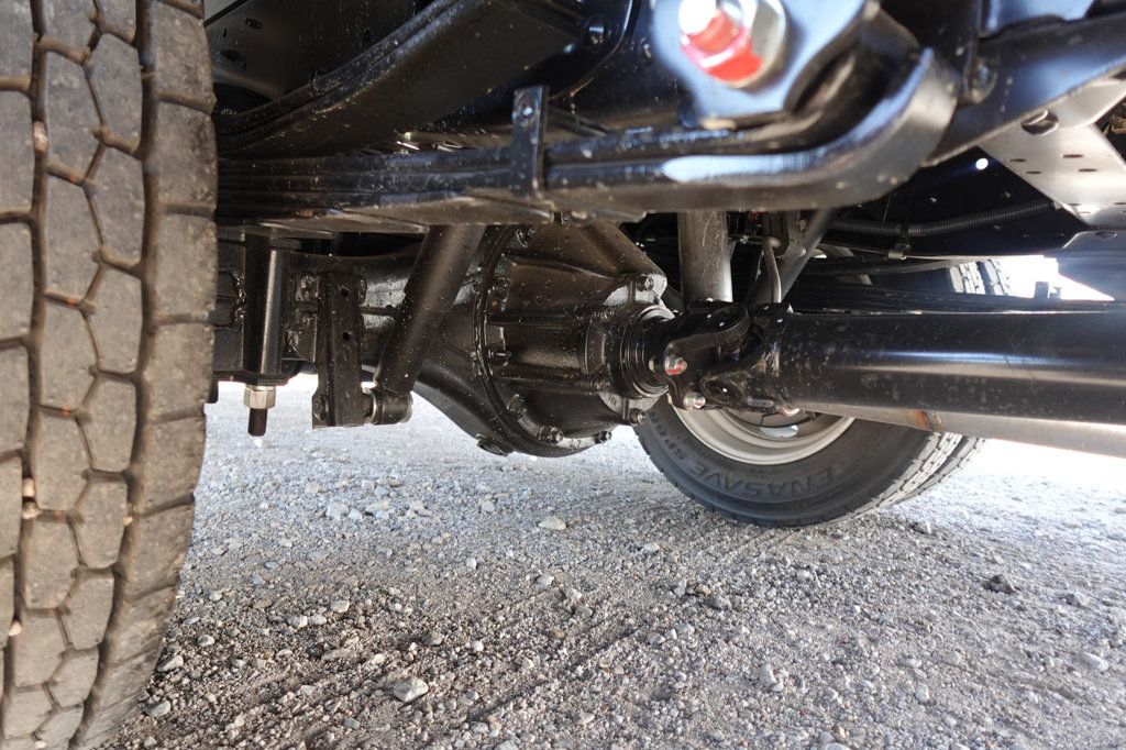 2026 Isuzu NPR (19ft Landscape w/ Ramps) - 22941985 - 15