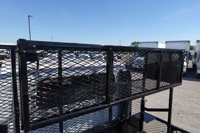 2026 Isuzu NPR (19ft Landscape w/ Ramps) - 22941985 - 23