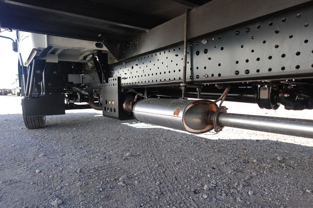 2026 Isuzu NPR (19ft Landscape w/ Ramps) - 22941985 - 35