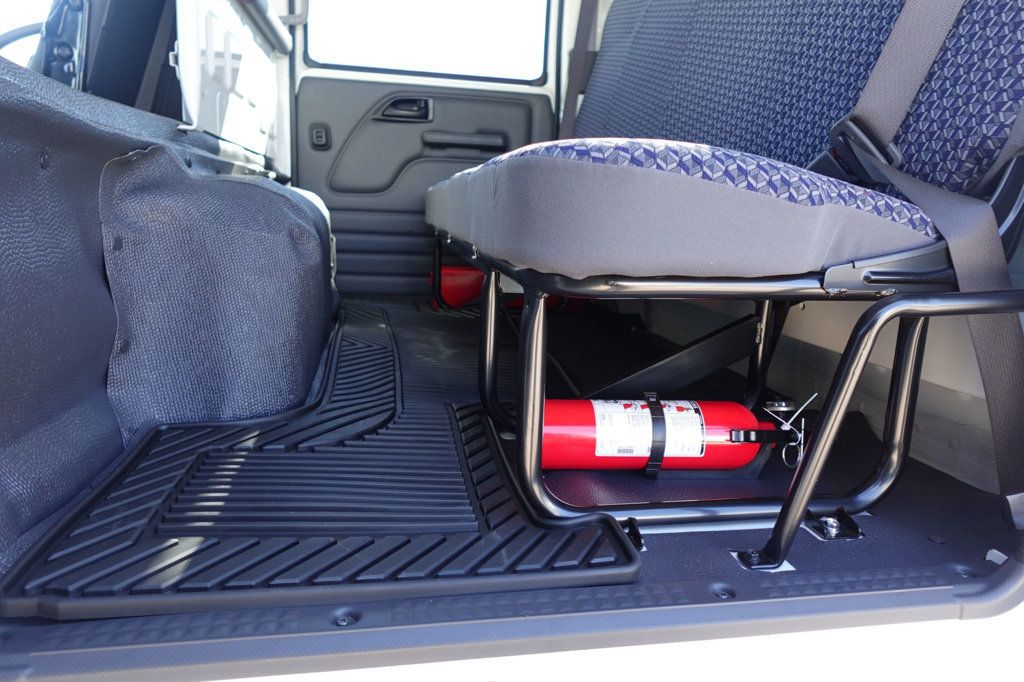 2026 Isuzu NPR (19ft Landscape w/ Ramps) - 22941985 - 42