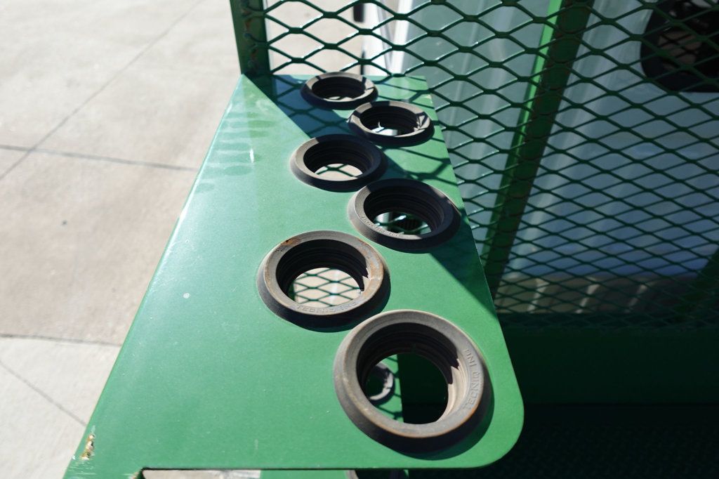 2026 Isuzu NPR (19ft Landscape w/ Ramps) - 22944772 - 31