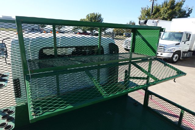 2026 Isuzu NPR (19ft Landscape w/ Ramps) - 22944772 - 32