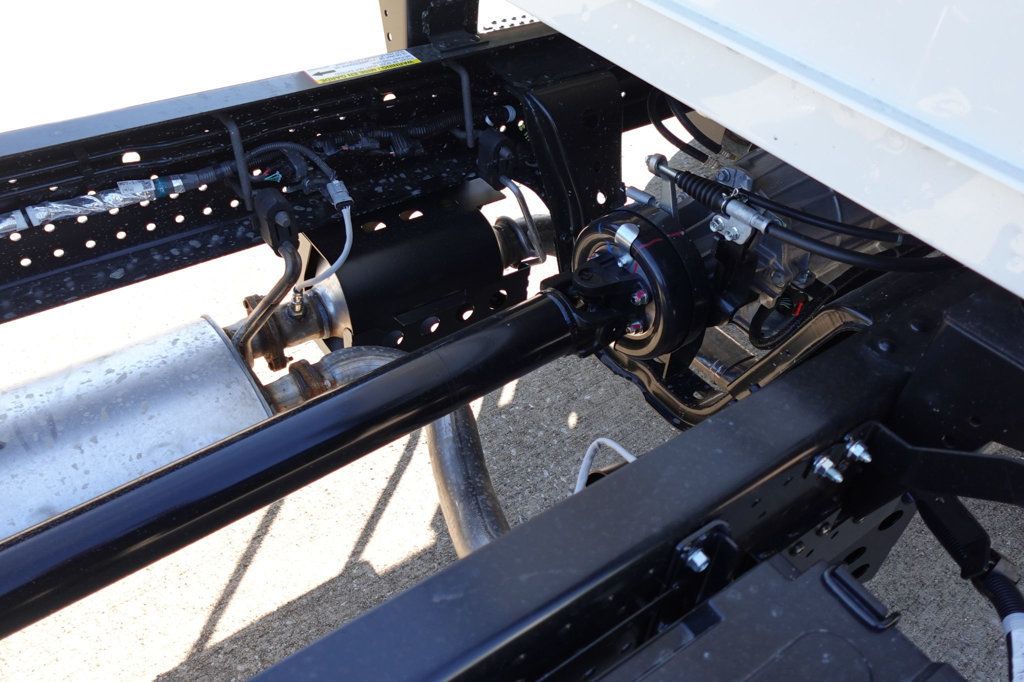 2026 Isuzu NPR (Chassis - Gas) - 22944779 - 15