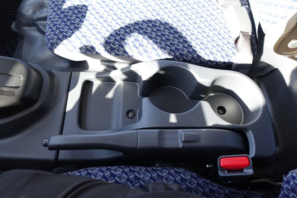 2026 Isuzu NPR (Chassis - Gas) - 22944779 - 32