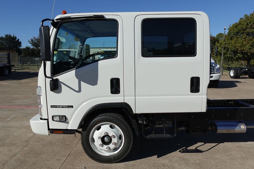 2026 Isuzu NPR (Chassis - Gas) - 22944779 - 4