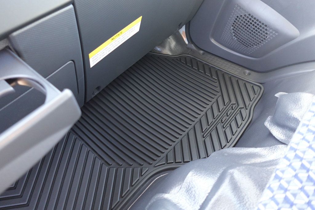 2026 Isuzu NPR (Chassis - Gas) - 22944785 - 26