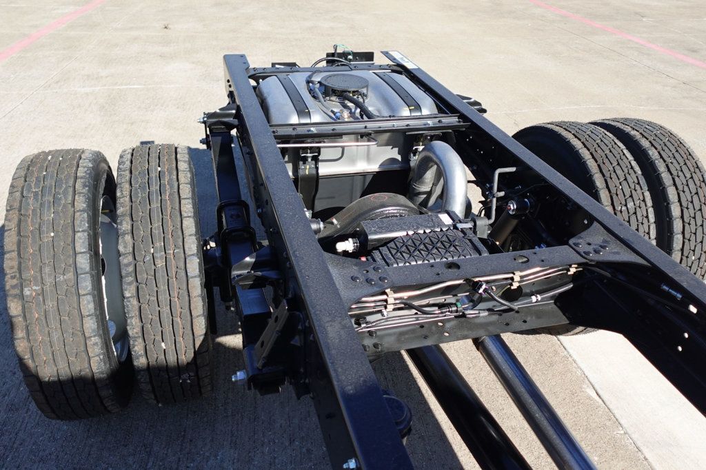 2026 Isuzu NPR (Chassis - Gas) - 22944787 - 15