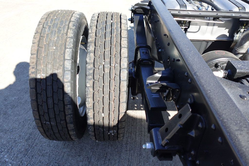 2026 Isuzu NPR (Chassis - Gas) - 22944787 - 16