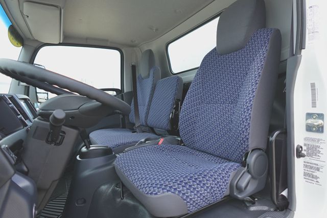 2026 Isuzu NPR HD (16ft Box with ICC Bumper) - 23043983 - 20