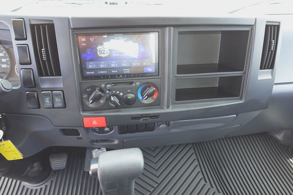 2026 Isuzu NPR HD (16ft Box with ICC Bumper) - 23043983 - 31