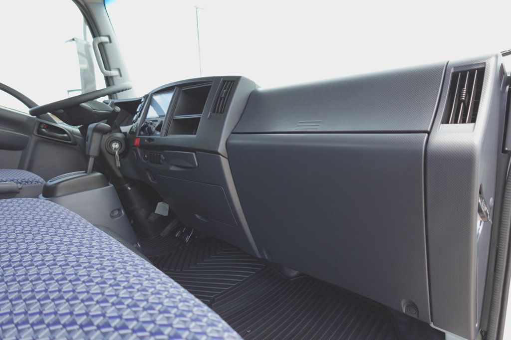 2026 Isuzu NPR HD (16ft Box with ICC Bumper) - 23043983 - 35