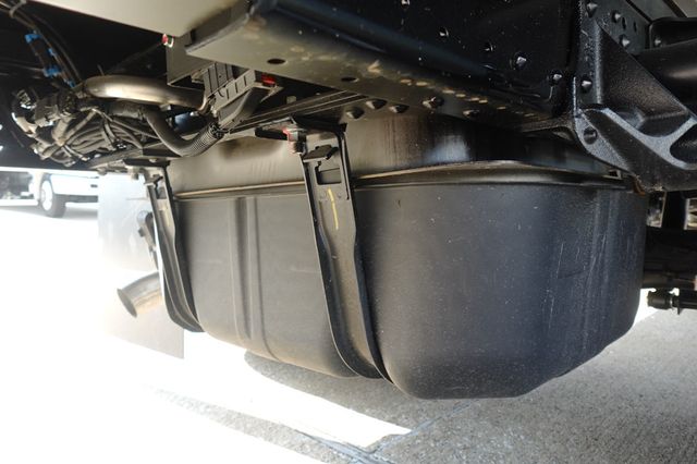 2026 Isuzu NPR HD (16ft Box with ICC Bumper) - 23045532 - 17