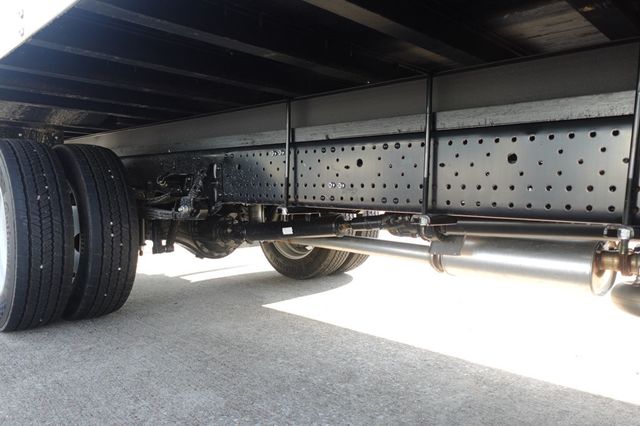2026 Isuzu NPR HD (16ft Box with ICC Bumper) - 23045543 - 13