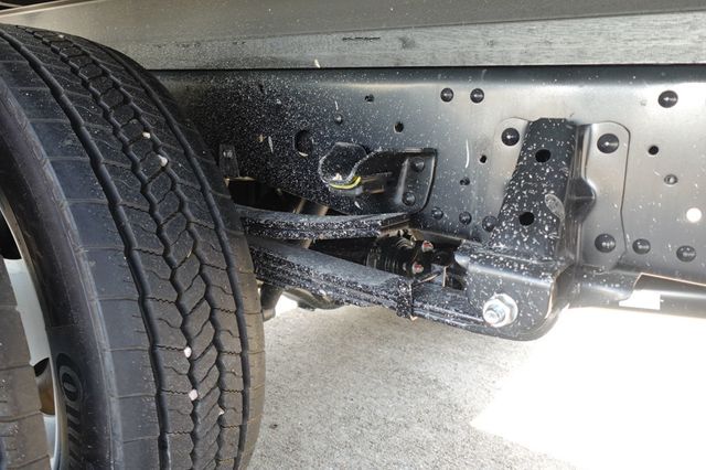 2026 Isuzu NPR HD (16ft Box with ICC Bumper) - 23045543 - 14