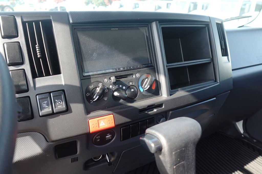 2026 Isuzu NPR HD (16ft Box with ICC Bumper) - 23045543 - 37