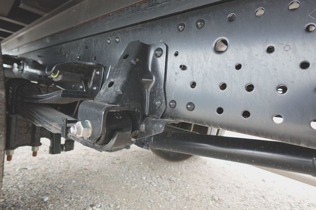2026 Isuzu NPR HD (16ft Box with ICC Bumper) - 23046050 - 14