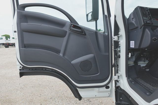 2026 Isuzu NPR HD (16ft Box with ICC Bumper) - 23046050 - 15
