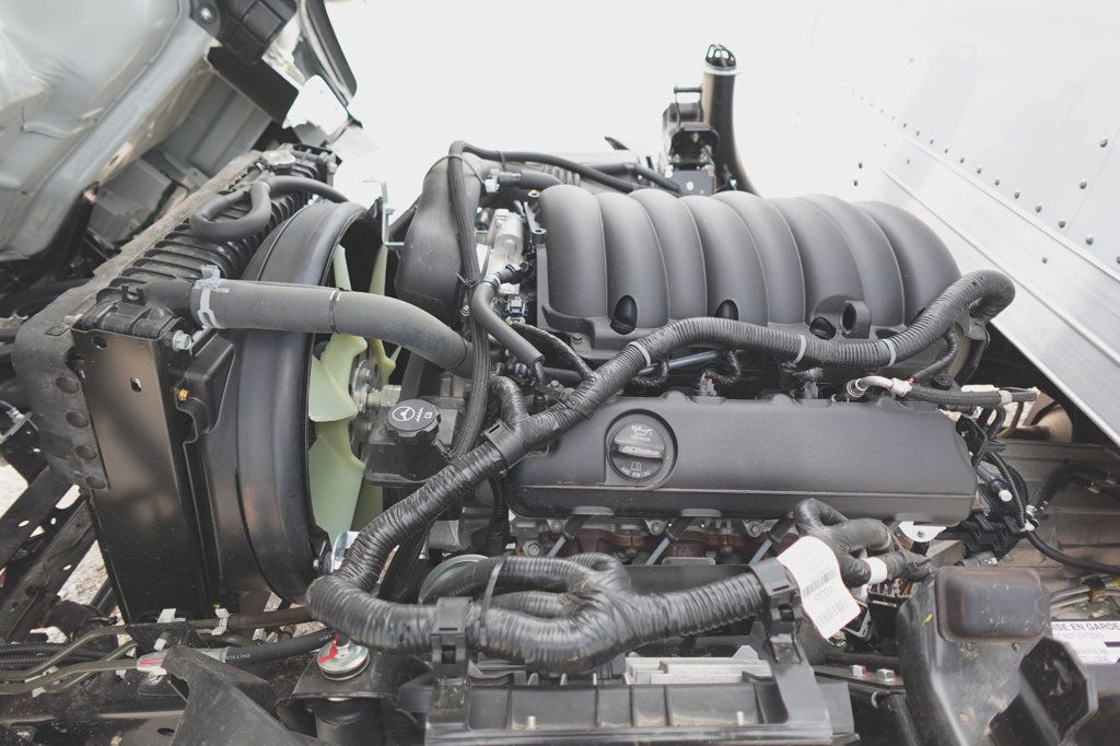 2026 Isuzu NPR HD (16ft Box with ICC Bumper) - 23046050 - 39