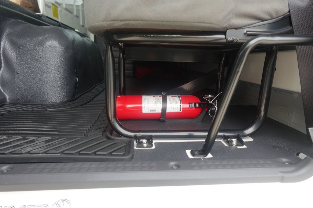 2026 Isuzu NPR HD (16ft Proscape Truck) - 22960169 - 62