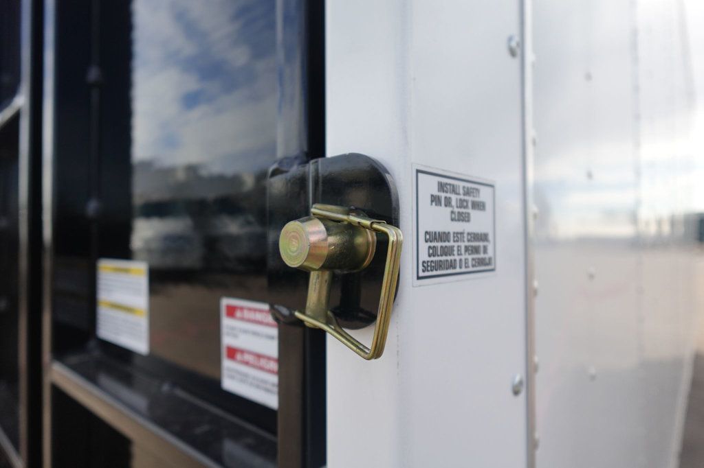 2026 Isuzu NPR HD (18ft Landscape Truck) - 22971374 - 22