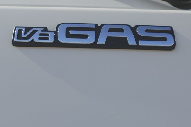 2026 Isuzu NPR HD (19ft Landscape Truck with Split Ramps) - 22948560 - 49