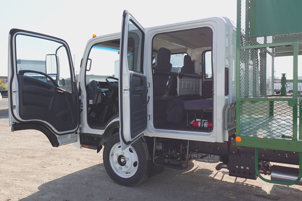 2026 Isuzu NPR HD (19ft Landscape Truck with Split Ramps) - 22948560 - 7