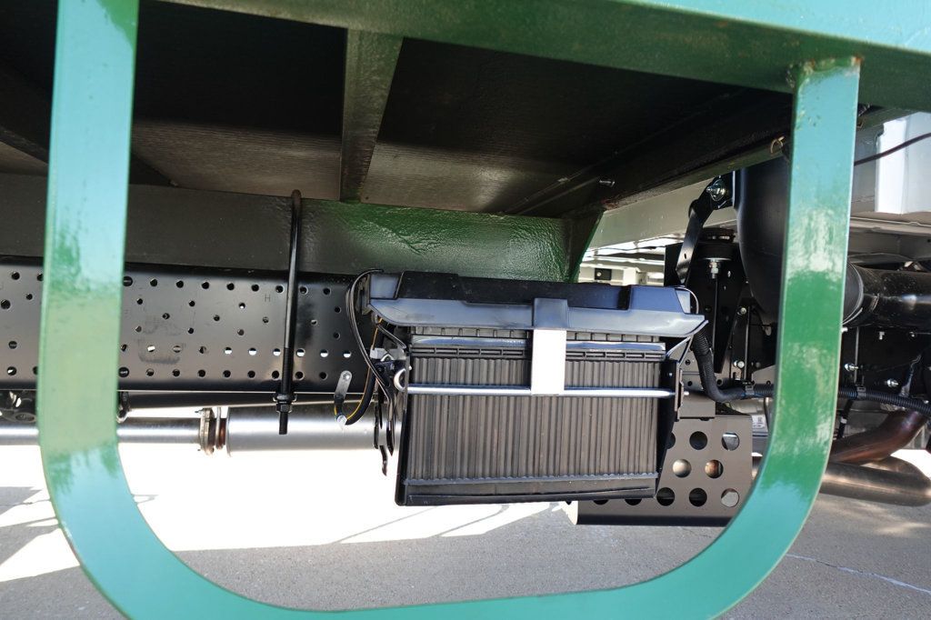 2026 Isuzu NPR HD (19ft Landscape w/ Ramps) - 22944772 - 12