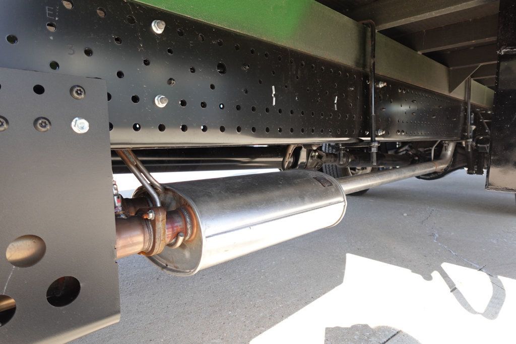 2026 Isuzu NPR HD (19ft Landscape w/ Ramps) - 22944772 - 44