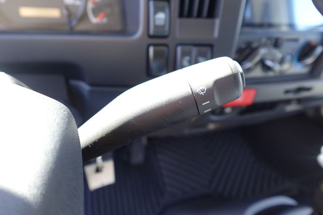 2026 Isuzu NPR HD (19ft Landscape w/ Ramps) - 22944772 - 56