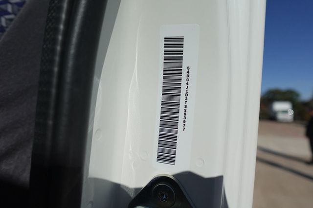 2026 Isuzu NPR HD (19ft Landscape w/ Ramps) - 22944772 - 77