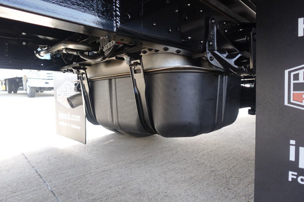 2026 Isuzu NPR HD - Gas (18ft Landscape Truck) - 22991209 - 17