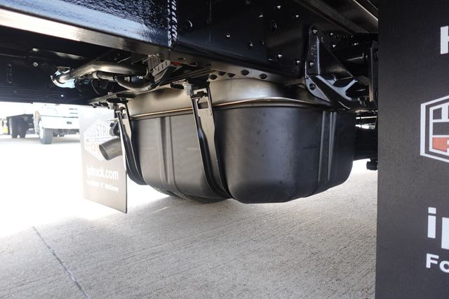 2026 Isuzu NPR HD - Gas (18ft Landscape Truck) - 22991209 - 17