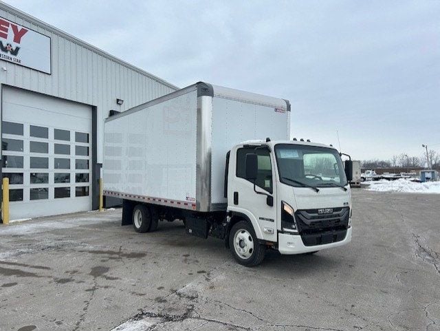 2026 Isuzu NPR XD DIESEL 2026 ISUZU NPRXD 20' MORGAN BOX - 22982838 - 2