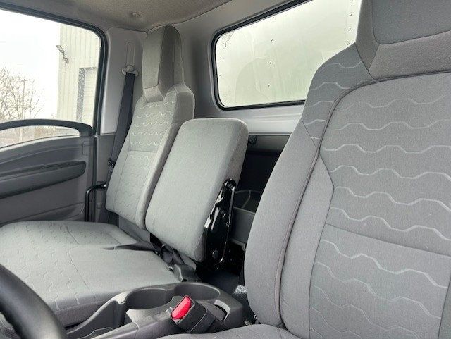 2026 Isuzu NPR XD DIESEL 2026 ISUZU NPRXD 20' MORGAN BOX - 22982838 - 8