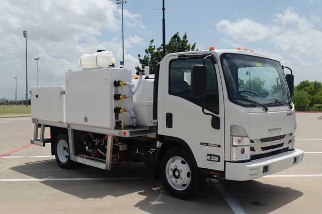 2026 Isuzu NRR (12ft Spray Truck) - 23035707 - 0