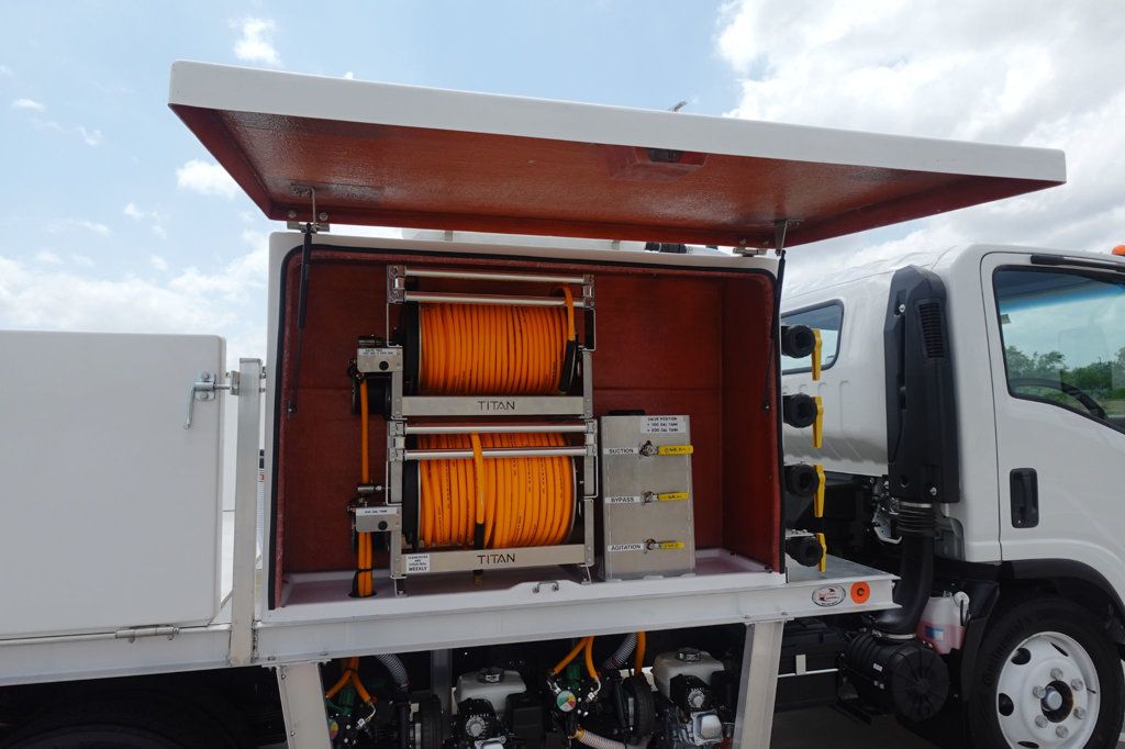 2026 Isuzu NRR (12ft Spray Truck) - 23035707 - 22