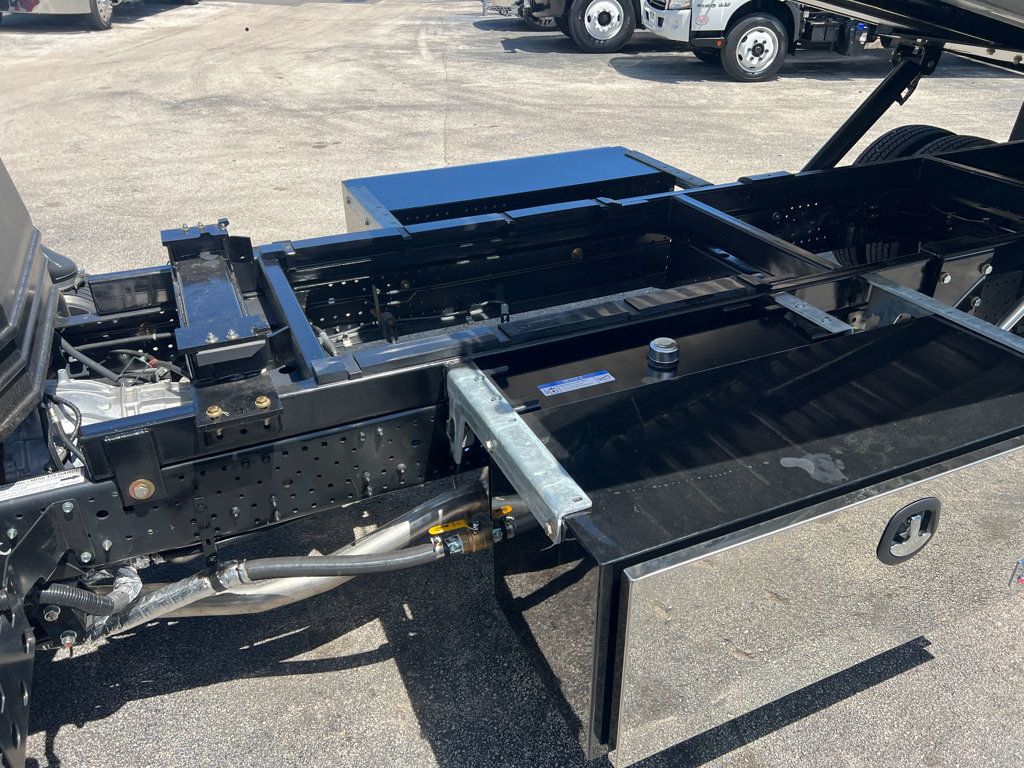 2026 Isuzu NRR w/ 22' JerrDan Car Carrier 6 Ton Extra Low Pro Rollback - 23072941 - 22