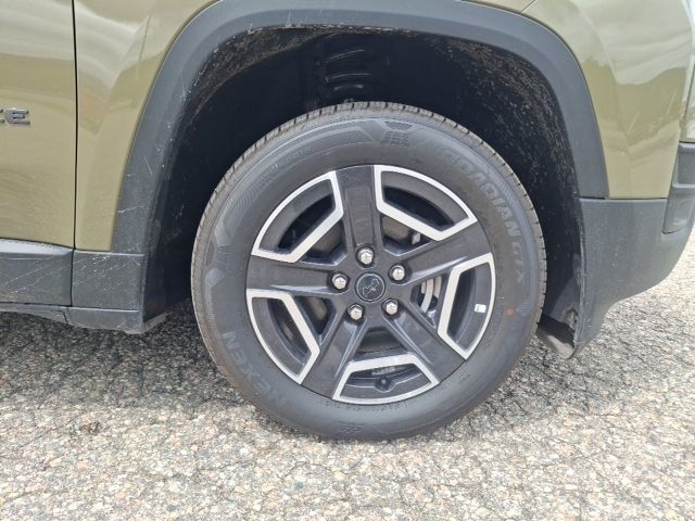 2026 Jeep Cherokee LAREDO 4X4 - 23078104 - 33