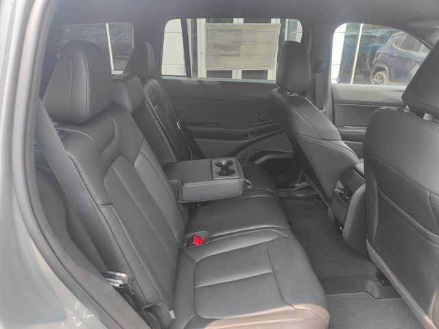 2026 Jeep Cherokee Limited 4x4 - 23000472 - 17