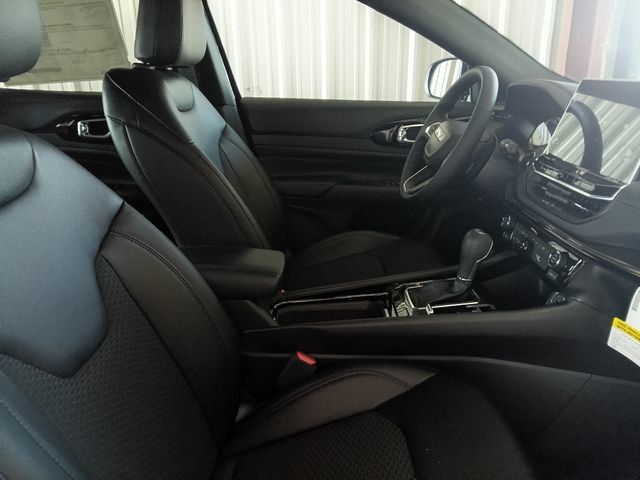 2026 Jeep Compass Latitude - 23054548 - 25